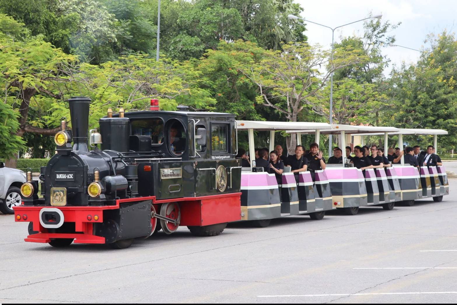 title - เลขาธิการสำนักงานการปฏิรูปที่ดินเพื่อเกษตรกรรม ให้การต้อนรับ ดร. ฉู ตงหยู (Qu Dongyu) นักการทูตและนักวิชาการชาวจีน ดำรงตำแหน่ง ผู้อำนวยการใหญ่องค์การอาหารและเกษตรแห่งสหประชาชาติ (FAO) พร้อมด้วยคณะผู้แทน FAO ในโอกาสเดินทางมาเยือนประเทศไทย ณ ศูนย์ส่งเสริมและพัฒนาอาชีพเสริมนอกภาคการเกษตร